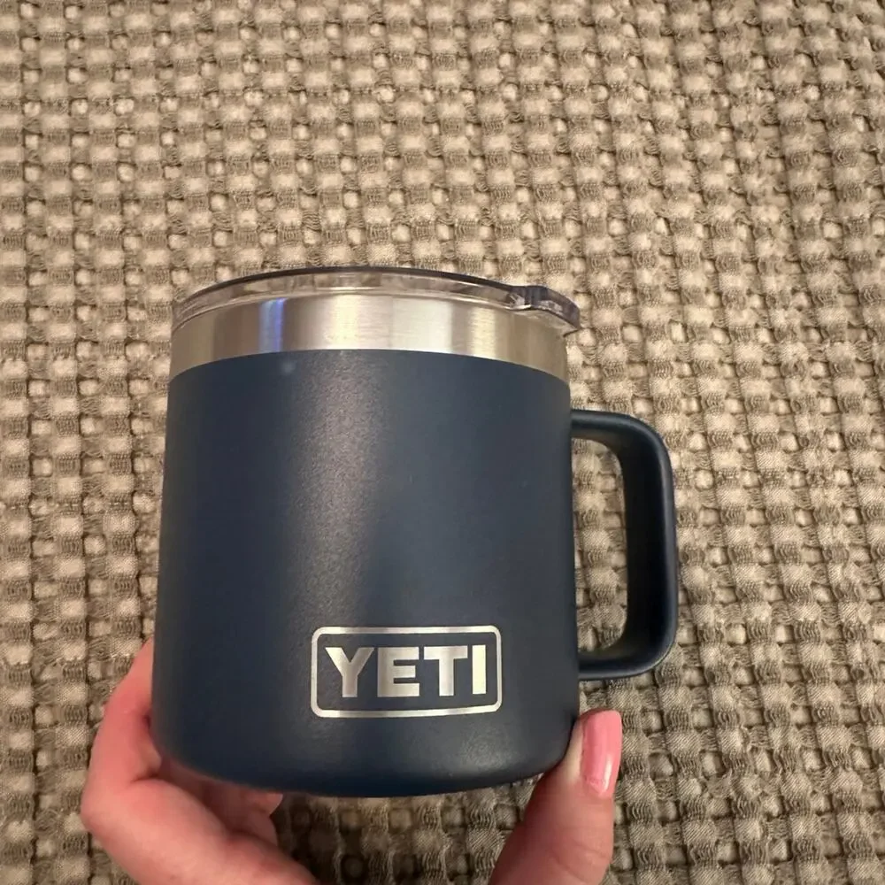 Yeti rambler mug